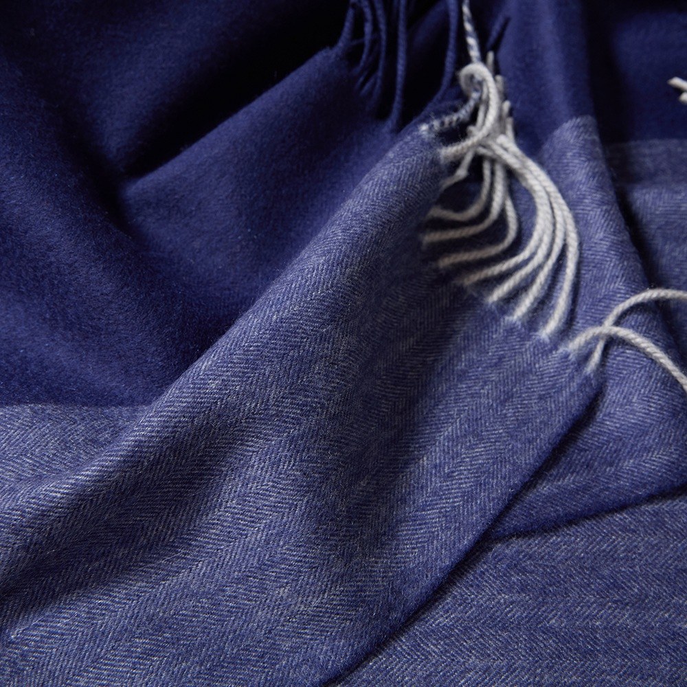 Worsted Cashmere Herringbone Patchwork Scarf Worsted Cashmere Herringbone Patchwork Scarf