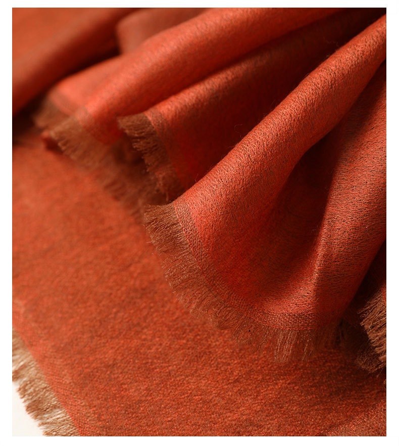 200-Count Cashmere Satin Shawl 200-Count Cashmere Satin Shawl