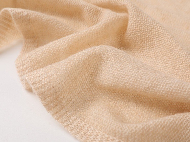 Cashmere Jersey Check Scarf with Rolled Edges Cashmere Jersey Check Scarf with Rolled Edges