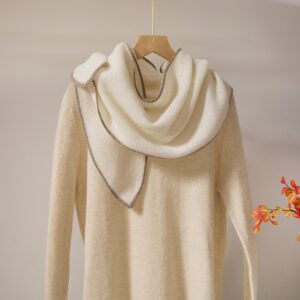 Cashmere Knit Triangle Neck Scarf — RS26-C199 — RS26-C199