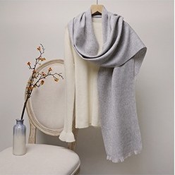 Solid Ripple Wool Scarf with Short Fringe Light Gray