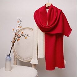 Solid Ripple Wool Scarf with Short Fringe Red