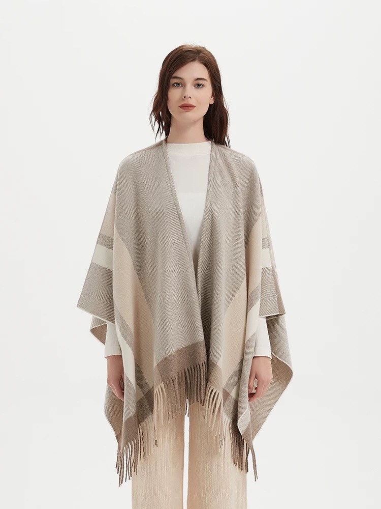 Wool Scarf with Contrast Border — RS26-W046 Wool Scarf with Contrast Border