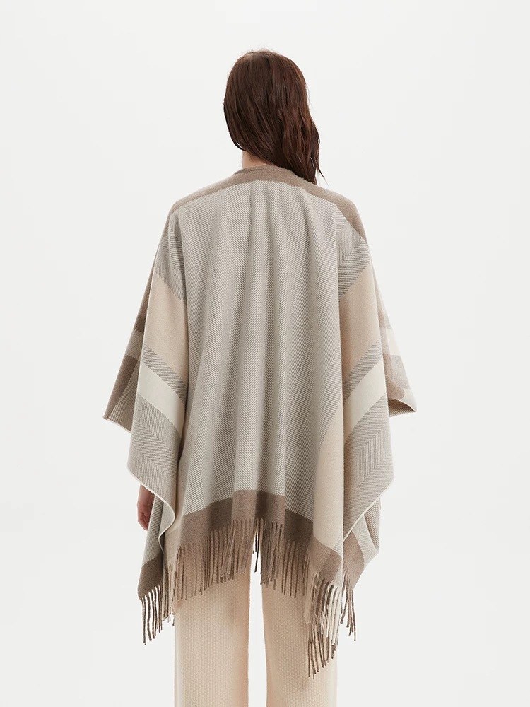 Wool Scarf with Contrast Border — RS26-W046 Wool Scarf with Contrast Border