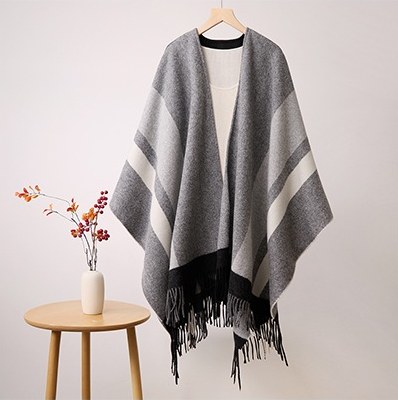 Wool Scarf with Contrast Border — RS26-W046 Gray/Black Check